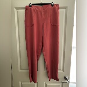 32 Degrees Women's Capris in Coral